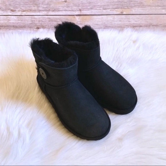 UGG Black Mini Bailey Button II Boots - Picture 5 of 8